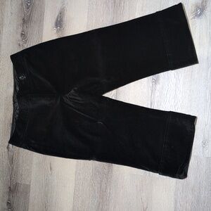 Vintage Y2K Velvet black low rise Capri short pants size 3/4 waist 15"